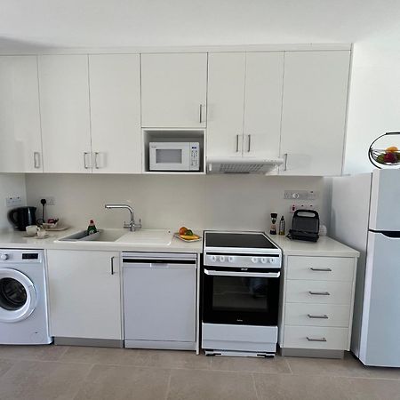 Papho'S Mare Apts Paphos Ngoại thất bức ảnh